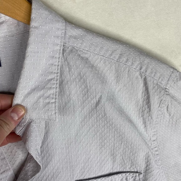 Good Man Brand Gray Pebbled Textured Short Sleeve Button Down Size X-Large - Picture 3 of 5